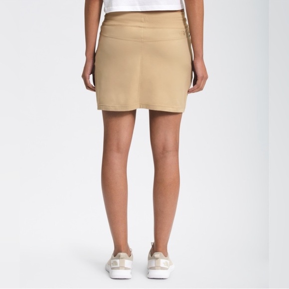 The North Face Women's Aphrodite Skort Hawthorne Khaki Tan Women’s Size XL - Picture 2 of 5